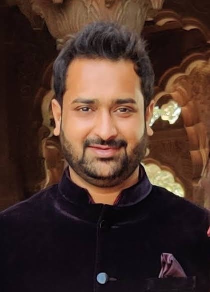 अक्षय जैन C.A.